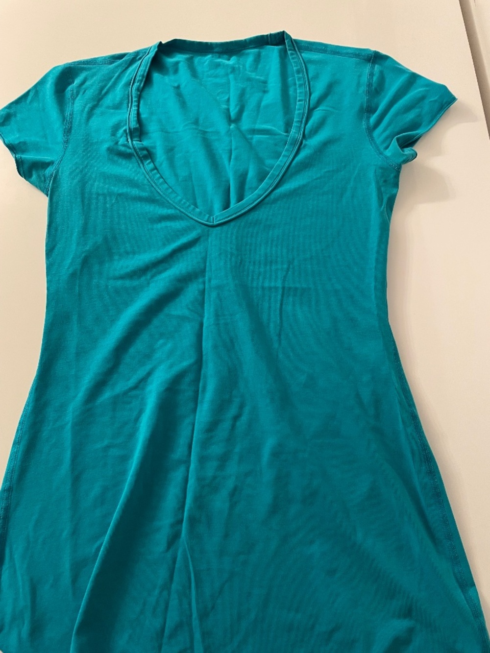 Lululemon Short Sleeve V-Neck Tees